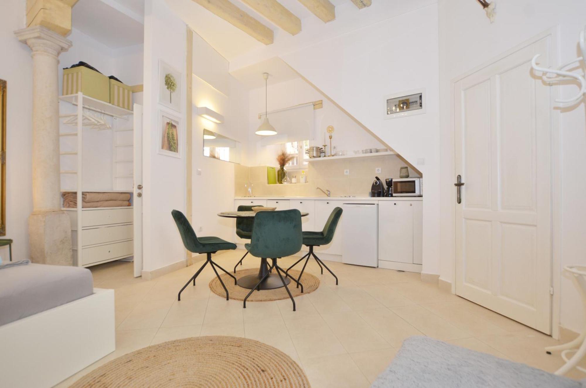 Apartments Lavanda And Oliva โรวีน ภายนอก รูปภาพ
